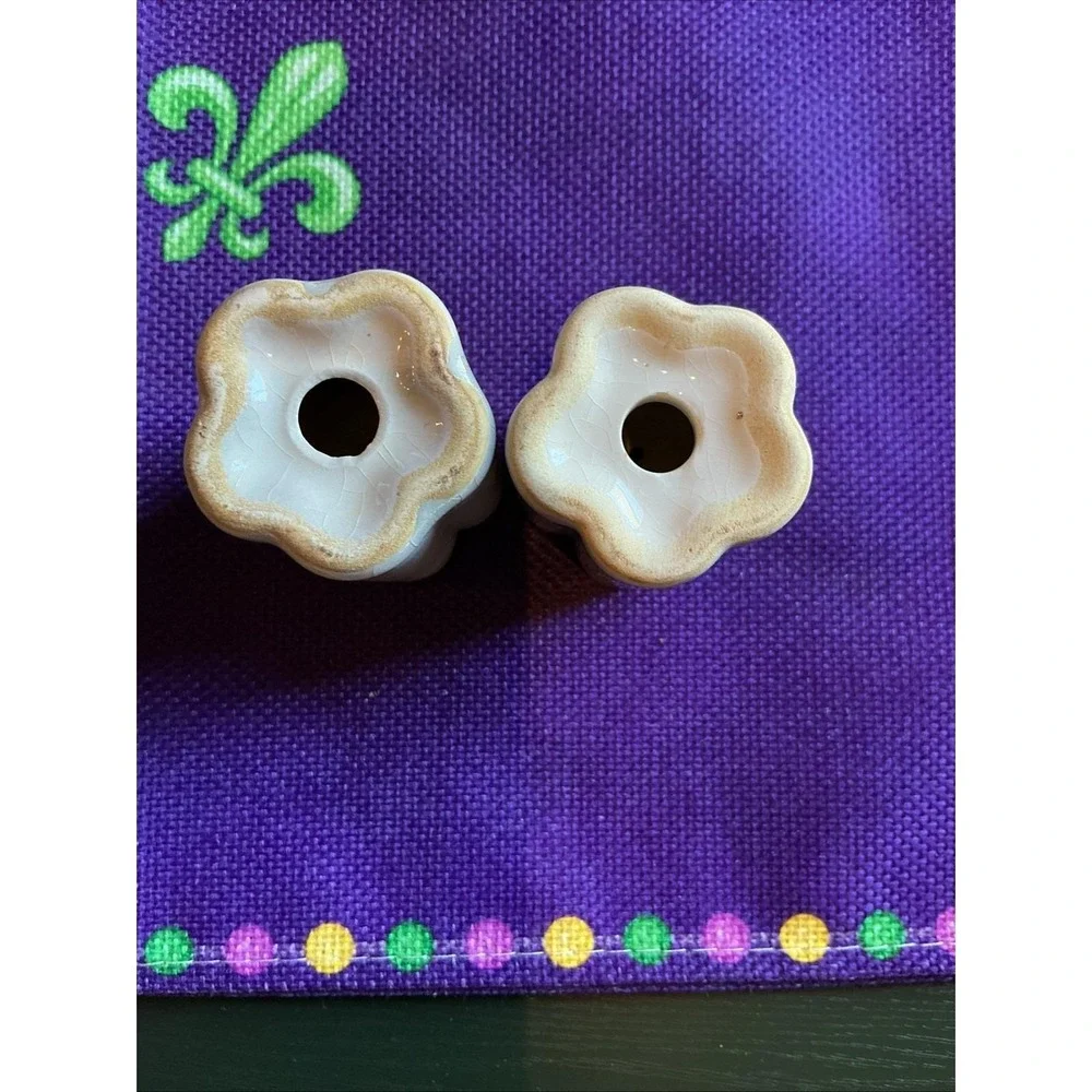 Vintage MCM 1940s Weil Ware Yellow Blossom Salt & Pepper‎ Shaker Set